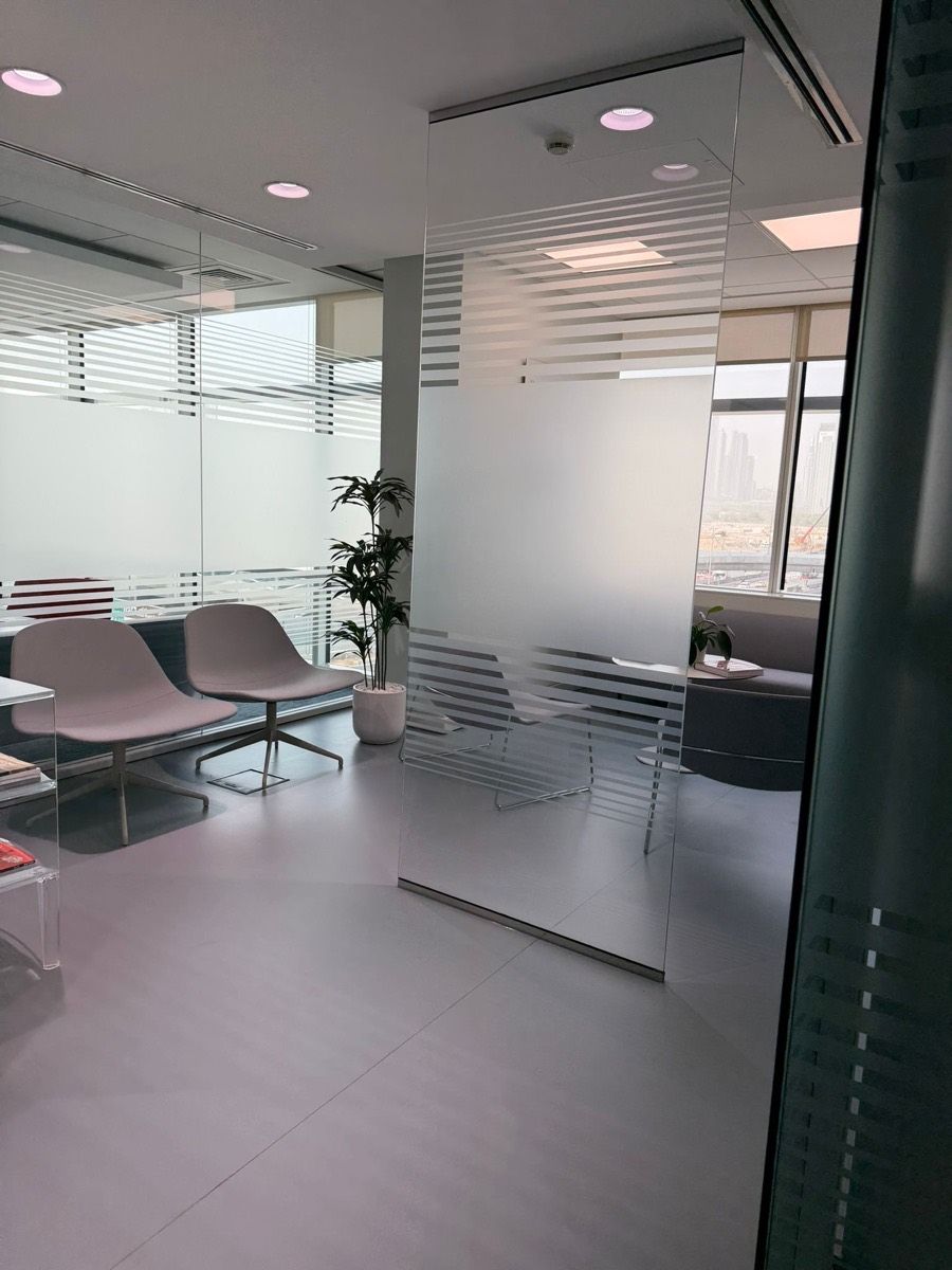 Lounge area of the eXinvest of Emirates office, Convention Tower, Dubai