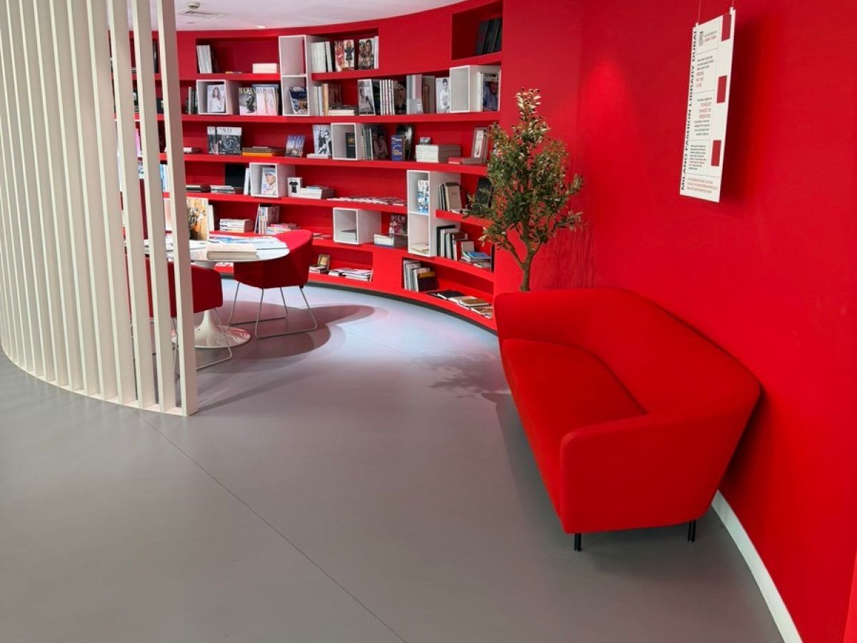 مساحة Milano Fashion Library في مركز Italiacamp ببرج Convention Tower، دبي